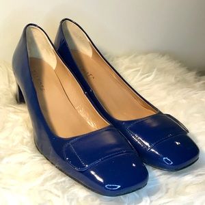 Sz 8 B Talbots Classic Square Toe Blue Pumps